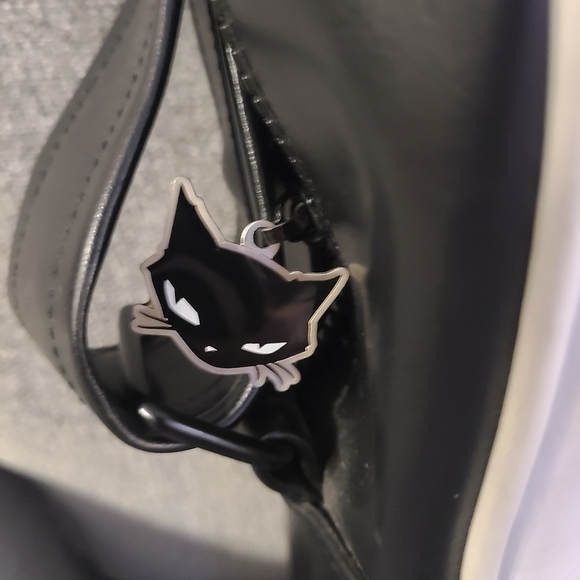 Vintage Emily The Strange Messenger Bag Never Used - Picture 2 of 16